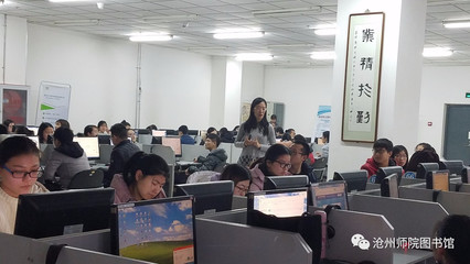 為畢業(yè)生論文助力講座圓滿(mǎn)成功，信息咨詢(xún)服務(wù)獲得高度贊譽(yù)